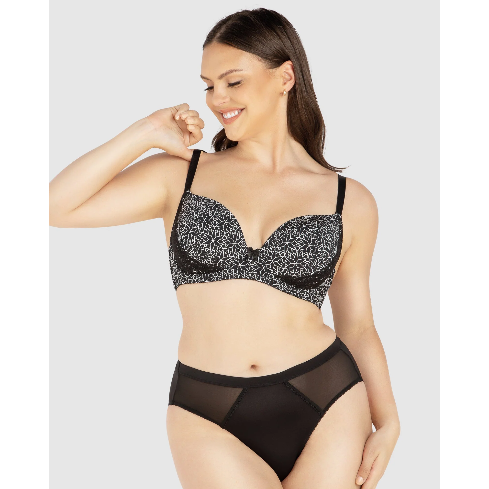 Casey Seamless Contour T-Shirt Plunge Bra - Image 4