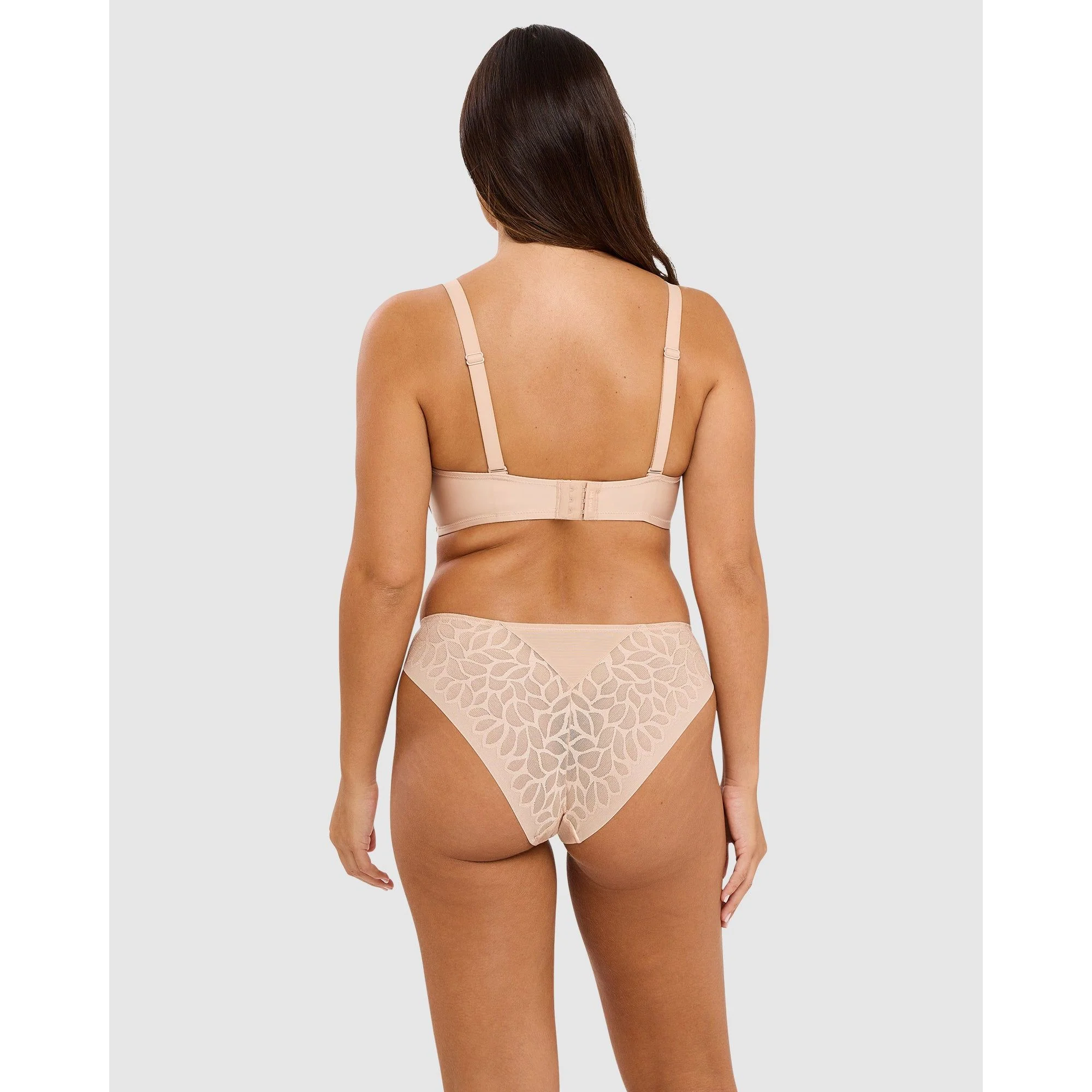 Perfect Curves Seamless Wirefree Soft Moulded Bra - Image 5