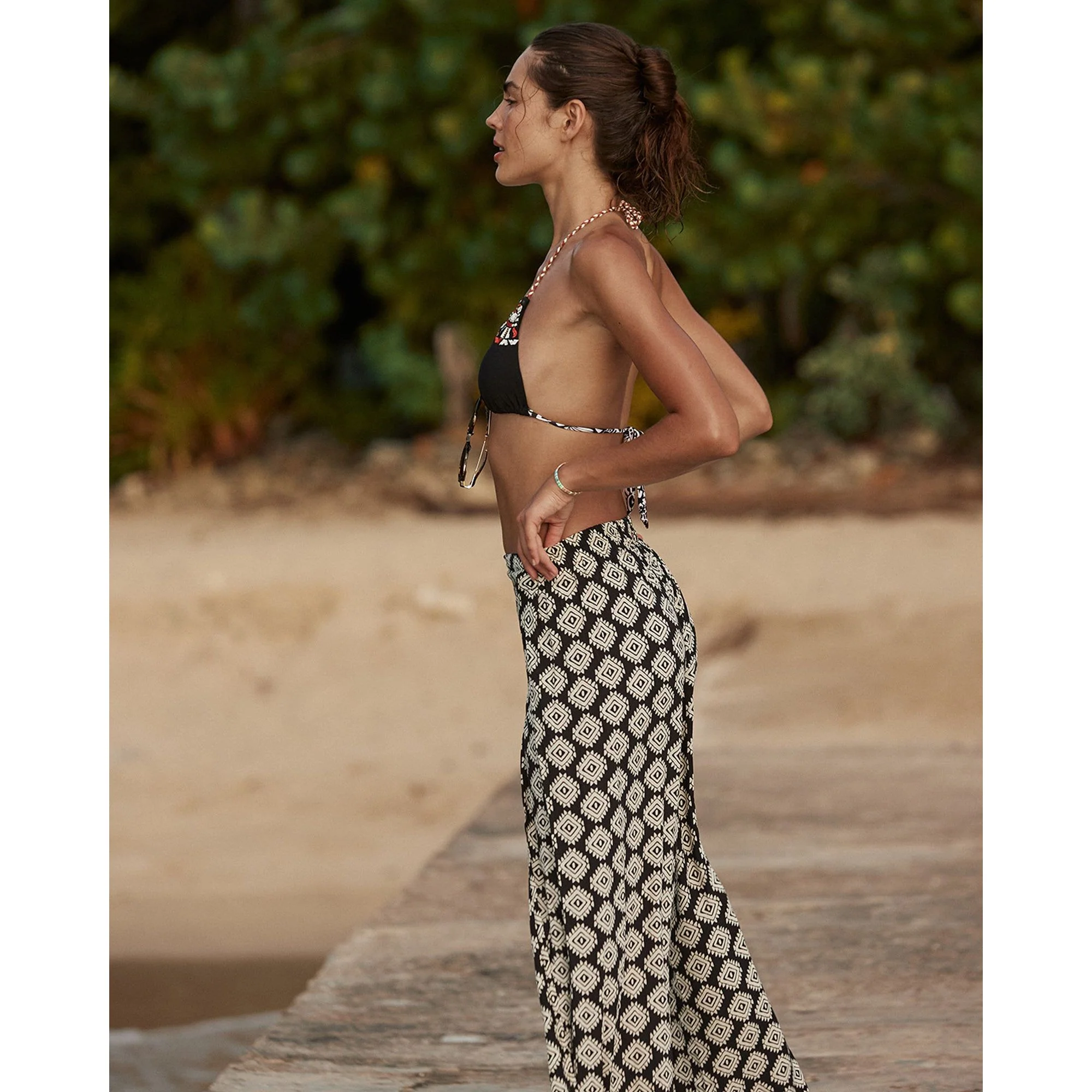 Sarong Stefa Wide Leg Beach Pants with Slits - Image 5
