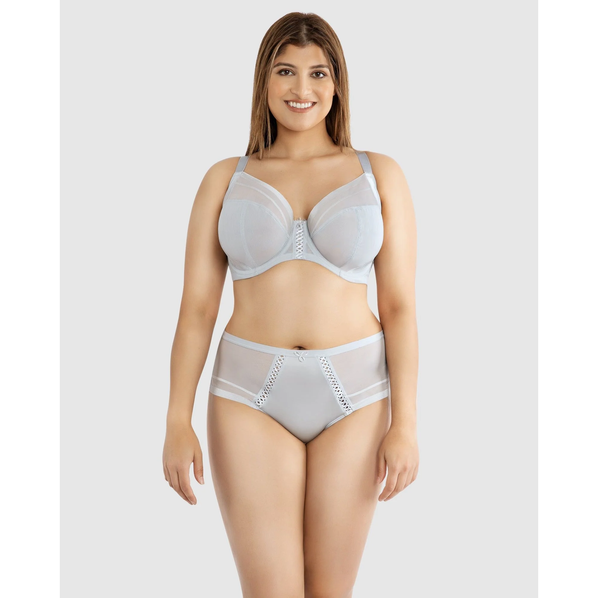 Shea Supportive Full Bust Plunge Bra - Image 3