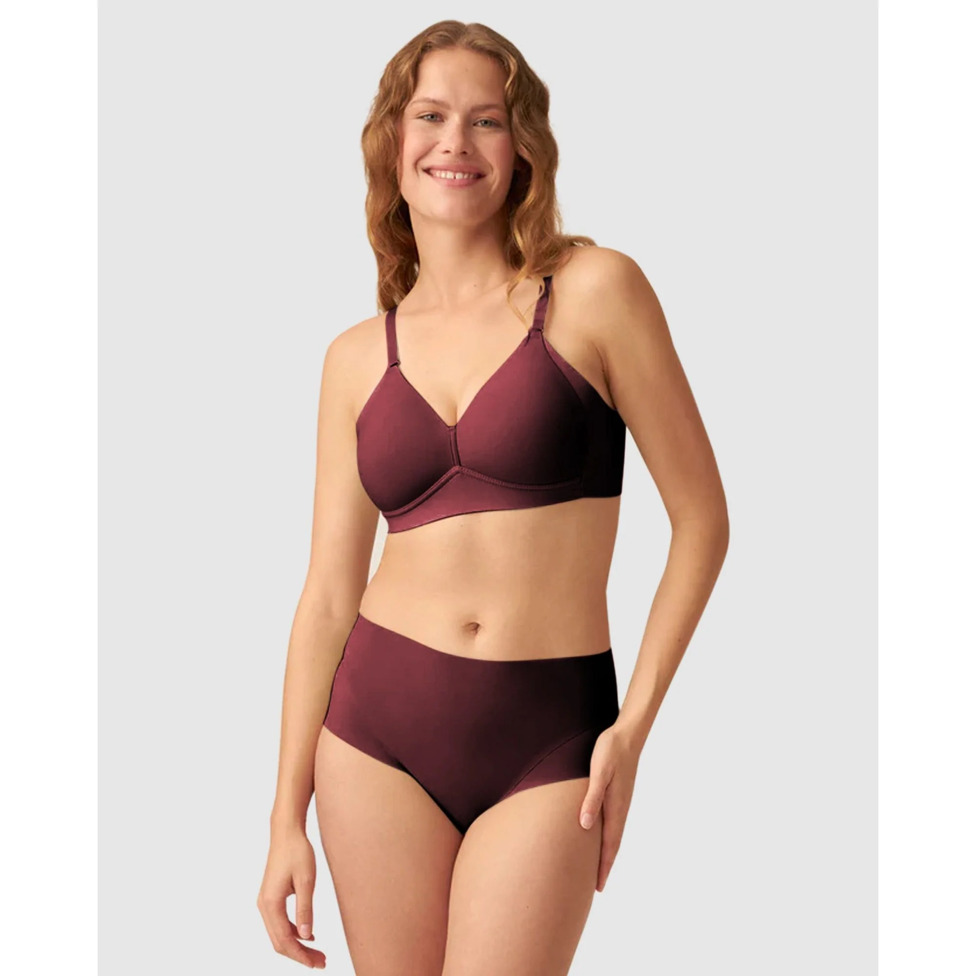 Side Smoothing Soft Cup Wireless Padded Bra - Image 4